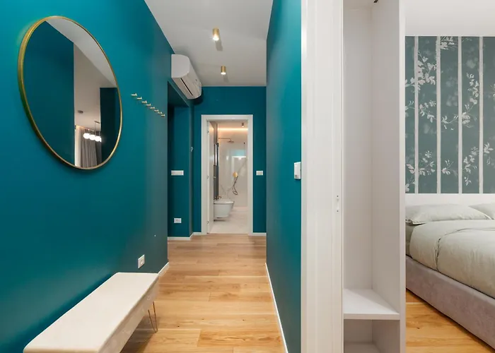 Ocean - Center * Trieste